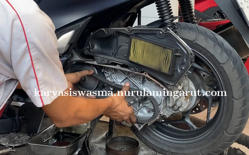 Cara membuat motor matik hemat bahan bakar untuk kebutuhan harian!